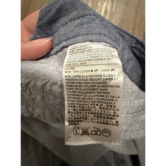 Banana Republic Women's Lightweight Denim Shorts‎ in Blue - Size 10 100% Cotton - Picture 8 of 10